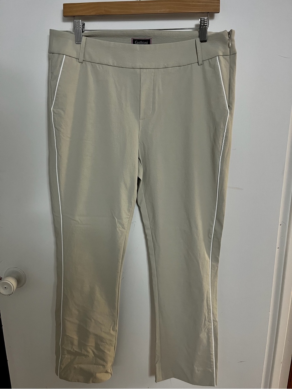 Golftini Beige Straight-Leg Pants with White Piping